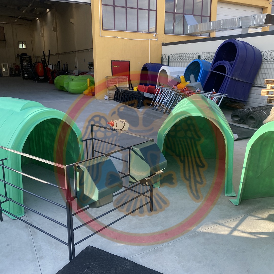 Fiberglass Buzağı Kulübesi